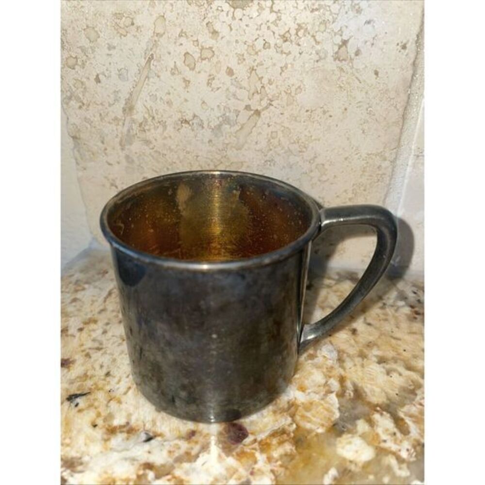 Vintage Oneida Silversmith‎ Baby Cup 2 1/4" Tall Rim 2 1/4" Diameter Tarnished